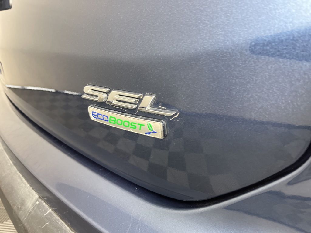 2019 Ford Edge SEL 4