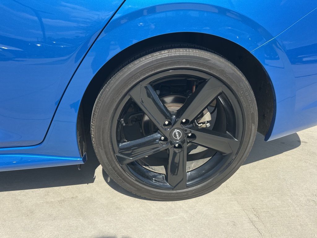 2024 Electric Blue Metallic Nissan Sentra SR FWD Sedan