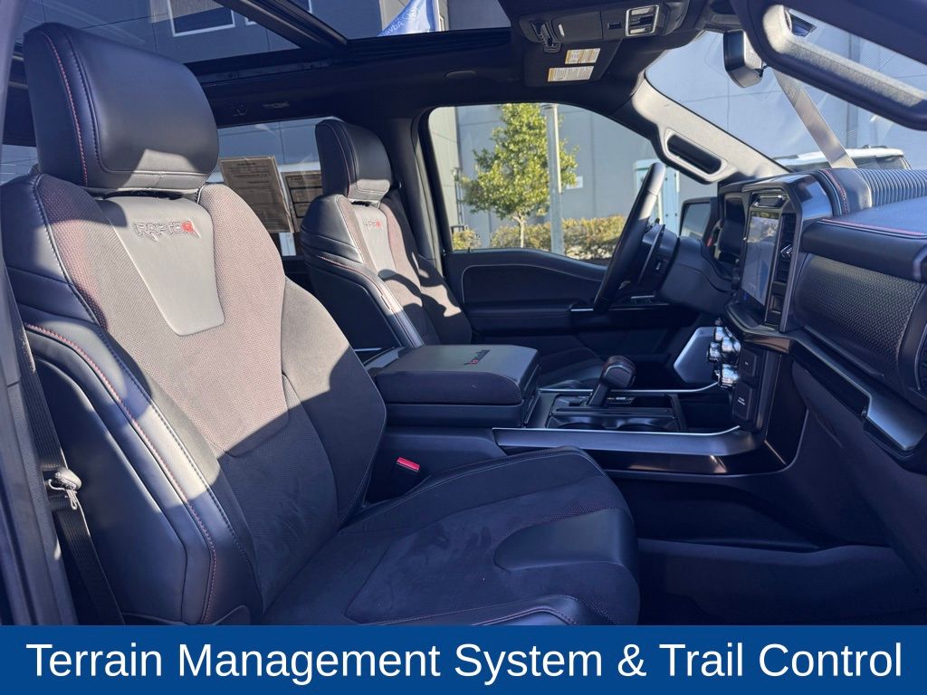 2025 Ford F-150 Raptor R