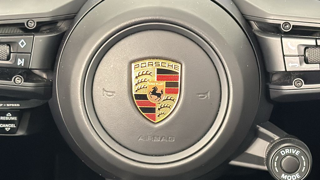 2020 Porsche 911 Carrera S 16