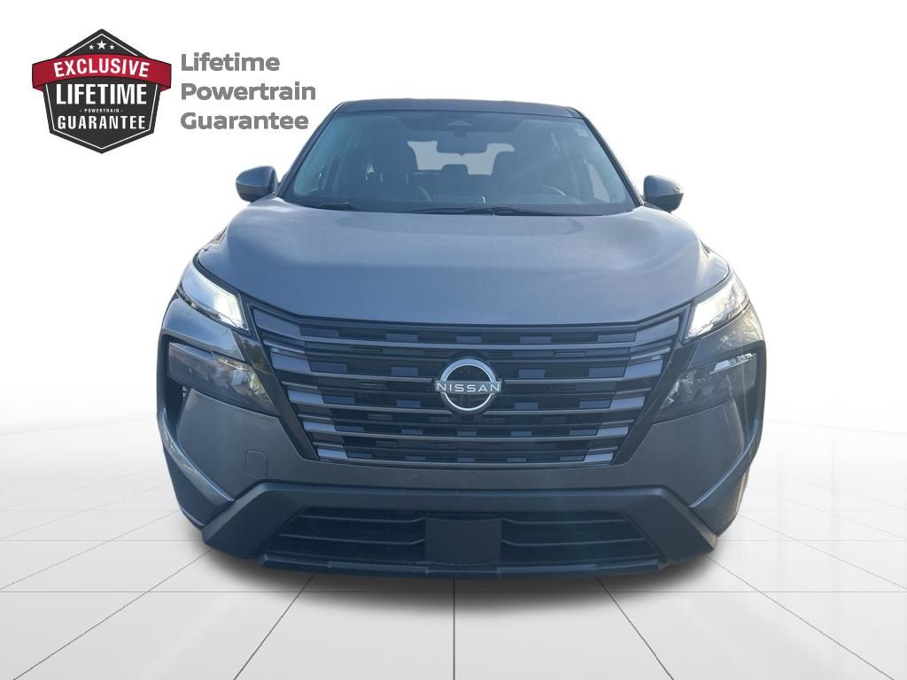 2026 Nissan Rogue SV - 7