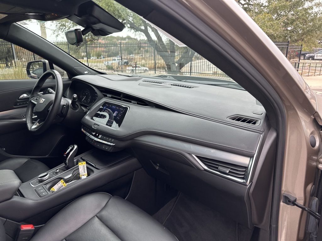 Used Car 2022 Cadillac Xt4  Premium Luxury For Sale Under $25,000 In Austin, Texas