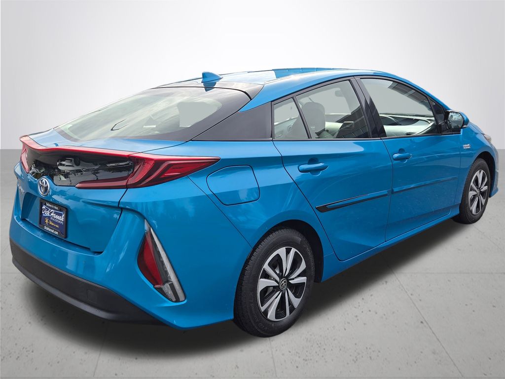 2017 Toyota Prius Prime Plus
