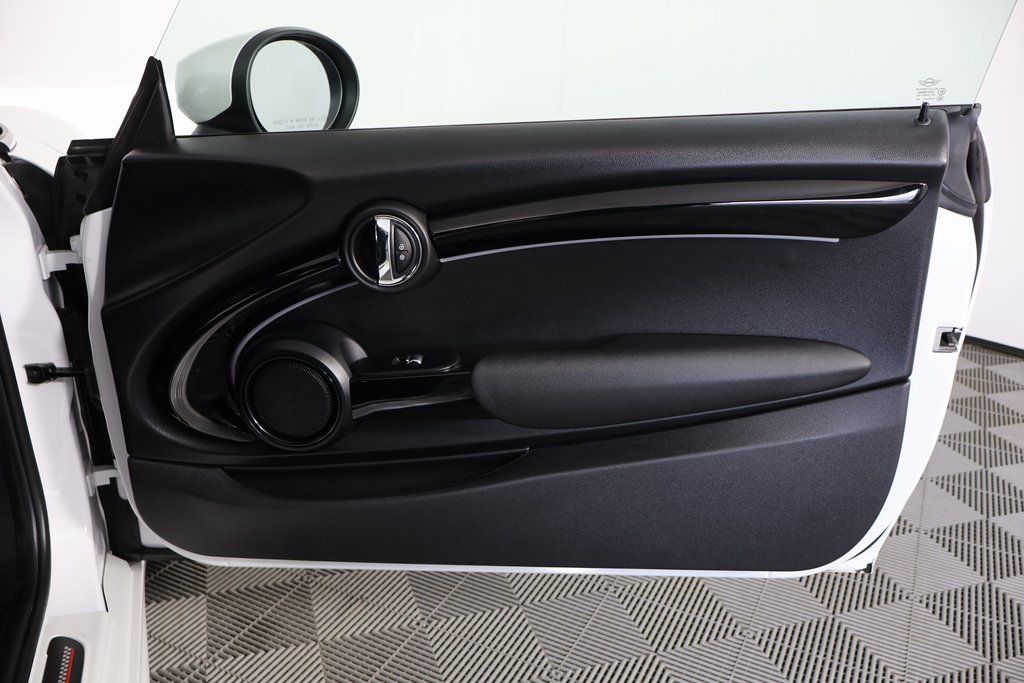 Thumbnail: 2024 MINI Cooper - 12