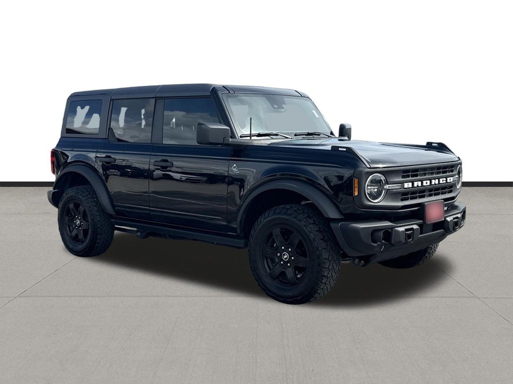2023 Ford Bronco Black Diamond Black at AutoSavvy Houston Northwest
