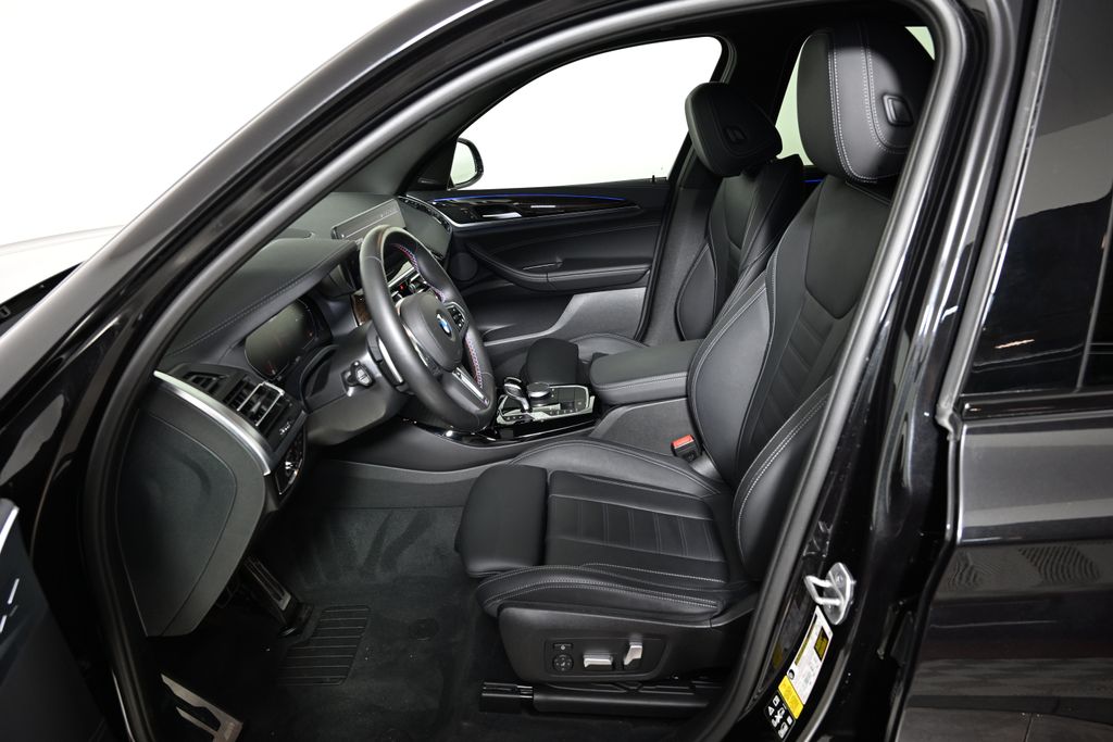 Thumbnail: 2023 BMW X3 - 15