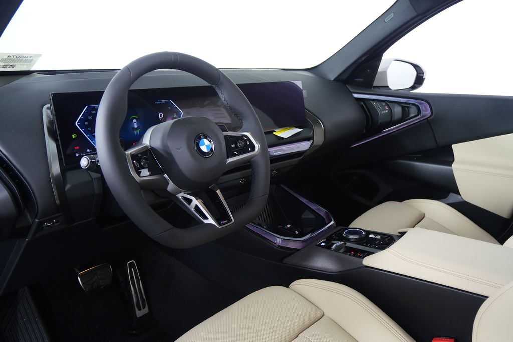 Thumbnail: 2025 BMW X3 - 13
