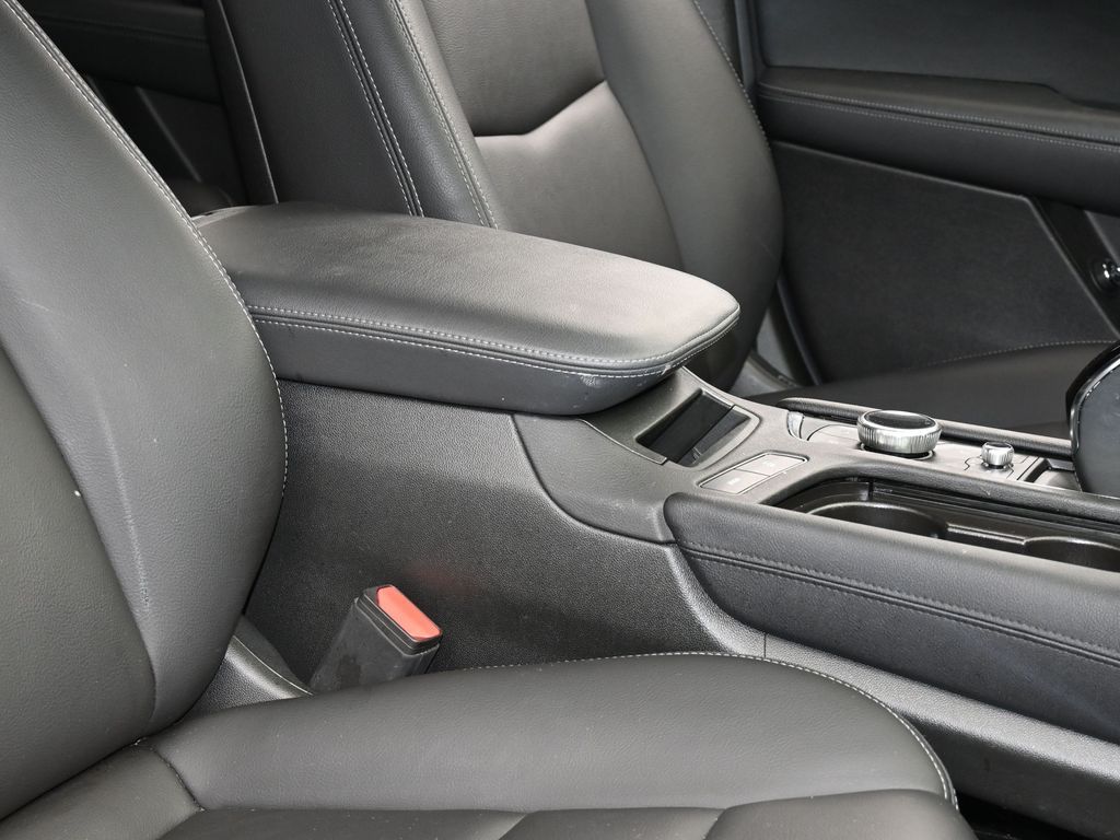 Used 2024 Argent Silver Metallic Cadillac Luxury image 45