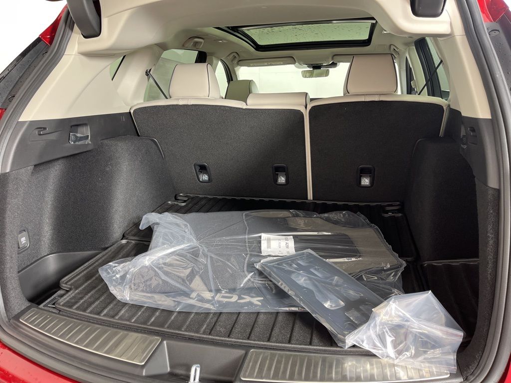 Thumbnail: 2026 Acura RDX - 9