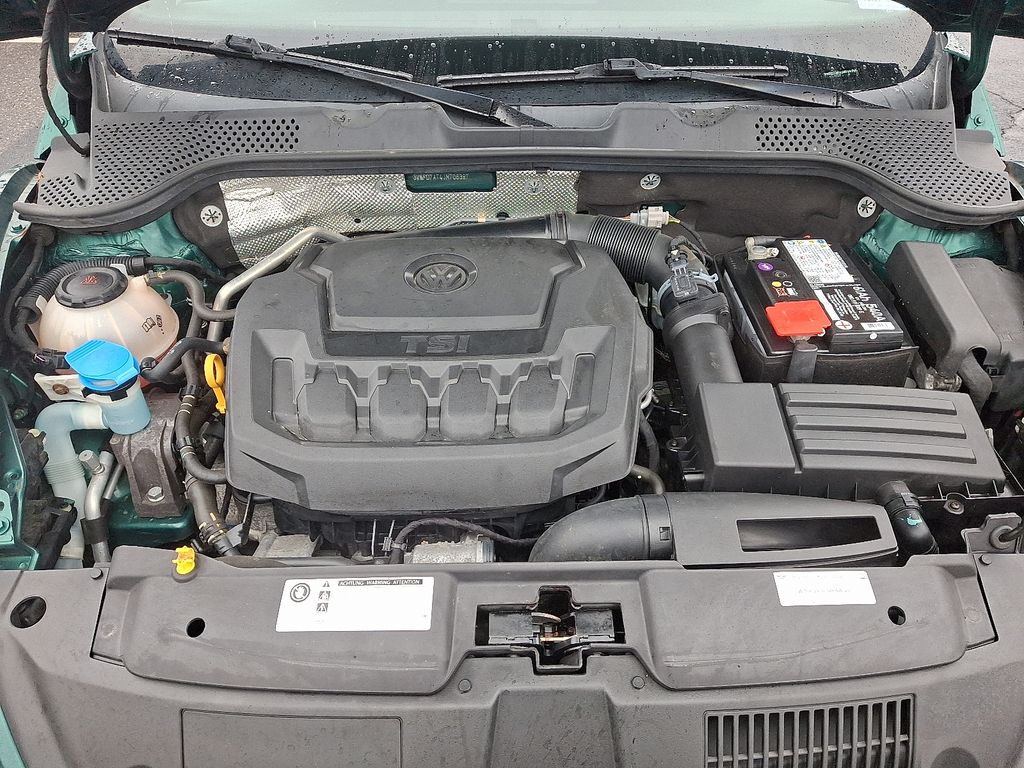 Thumbnail: 2018 Volkswagen Beetle - 28