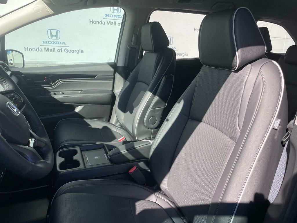 Thumbnail: 2026 Honda Odyssey - 27