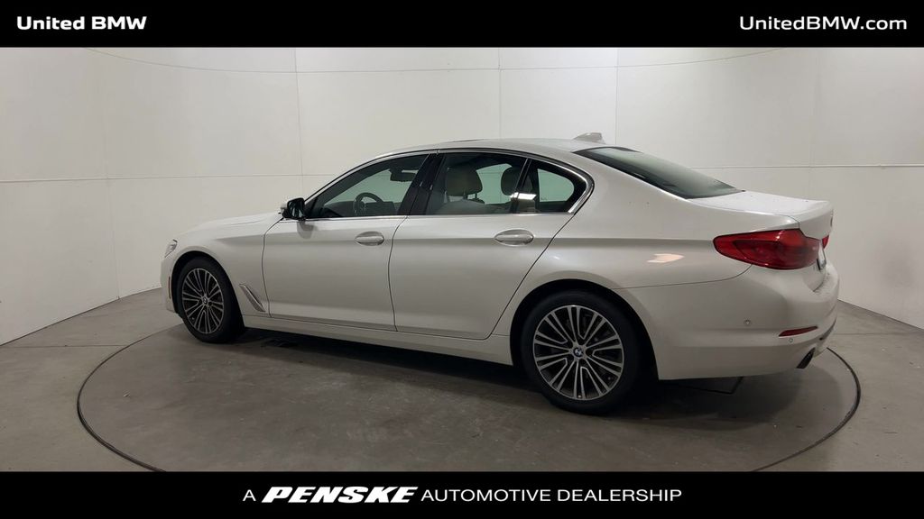 2019 BMW 5 Series 530i 6