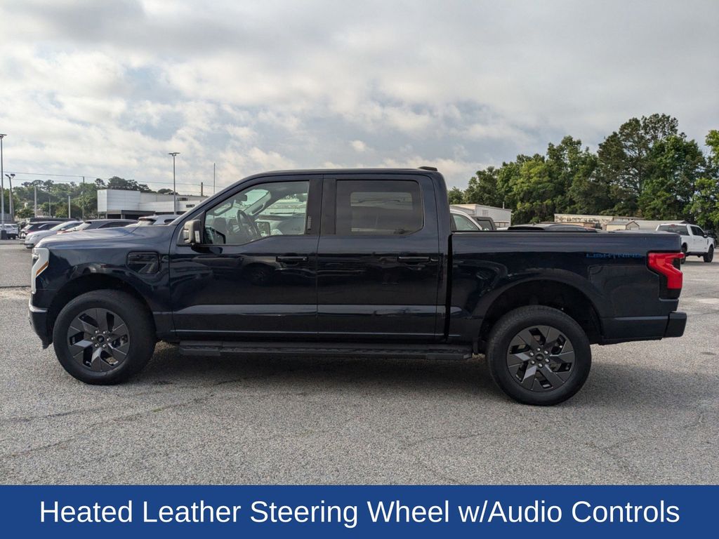 2022 Ford F-150 Lightning XLT