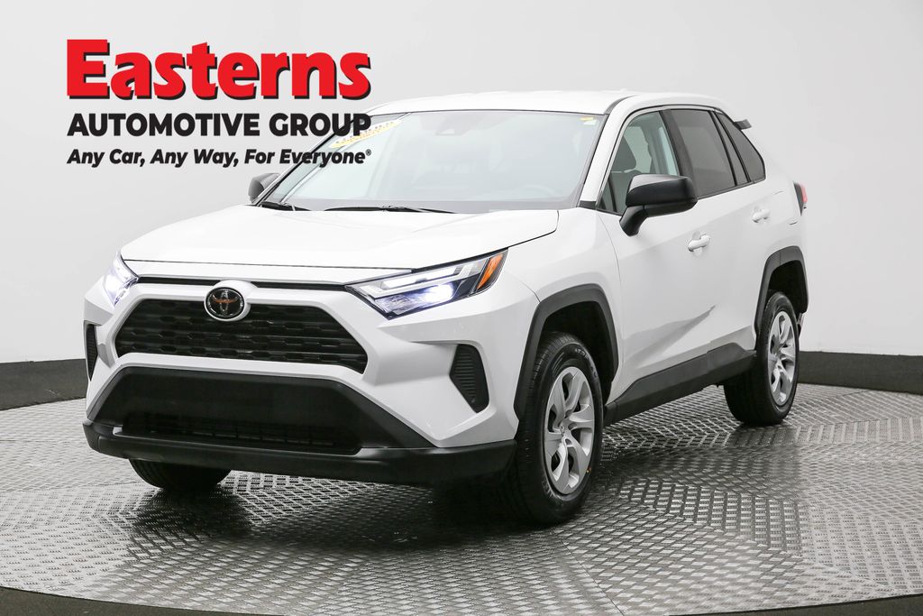 2024 Toyota RAV4 LE AWD