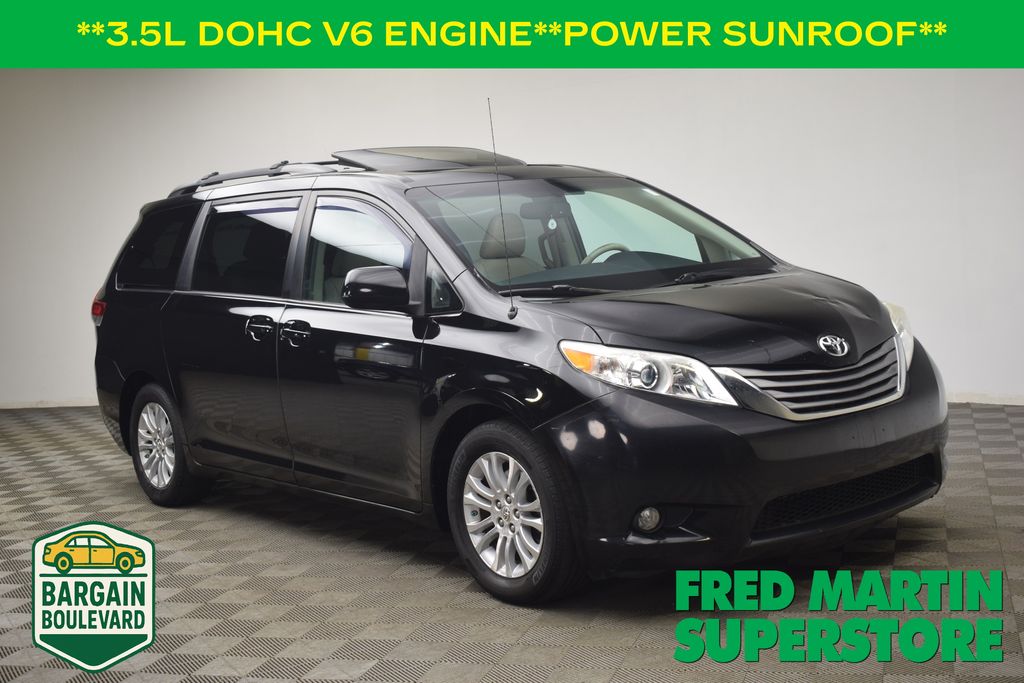 2011 Toyota Sienna 7-Passenger V6 FWD