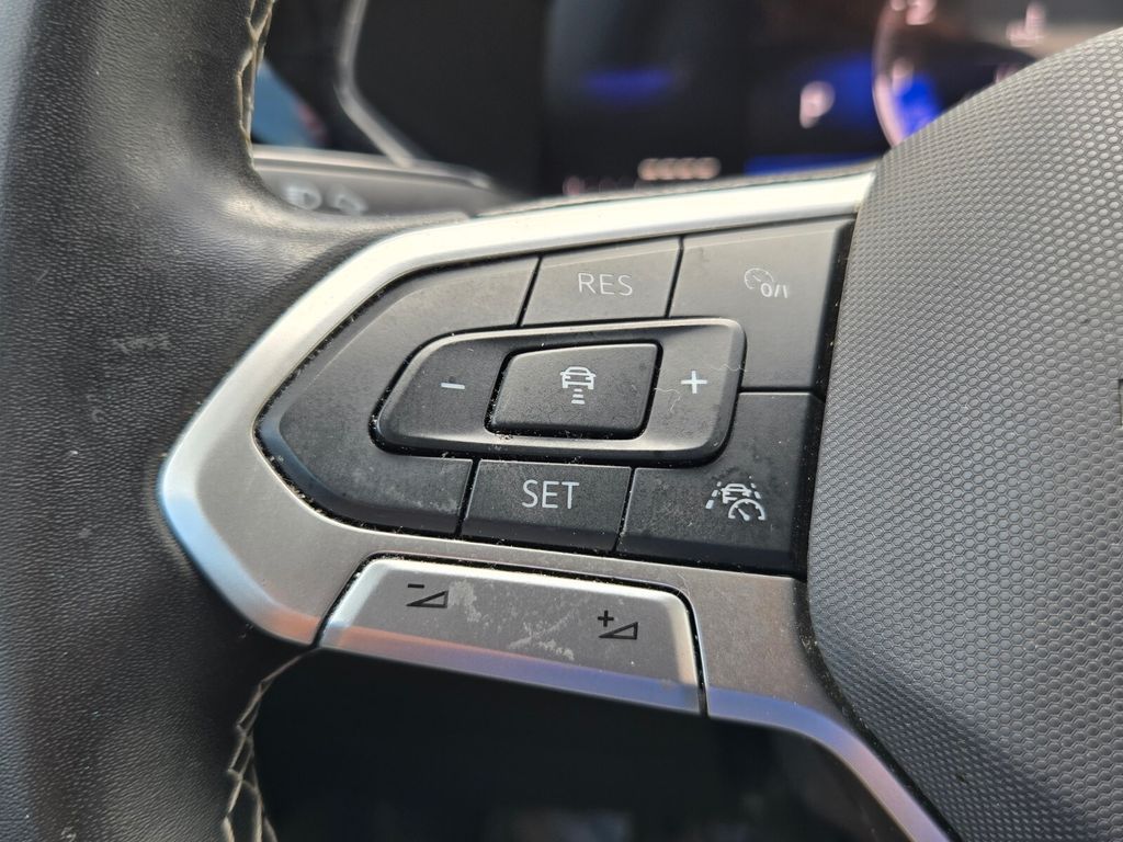 2024 Volkswagen Taos - $17,977