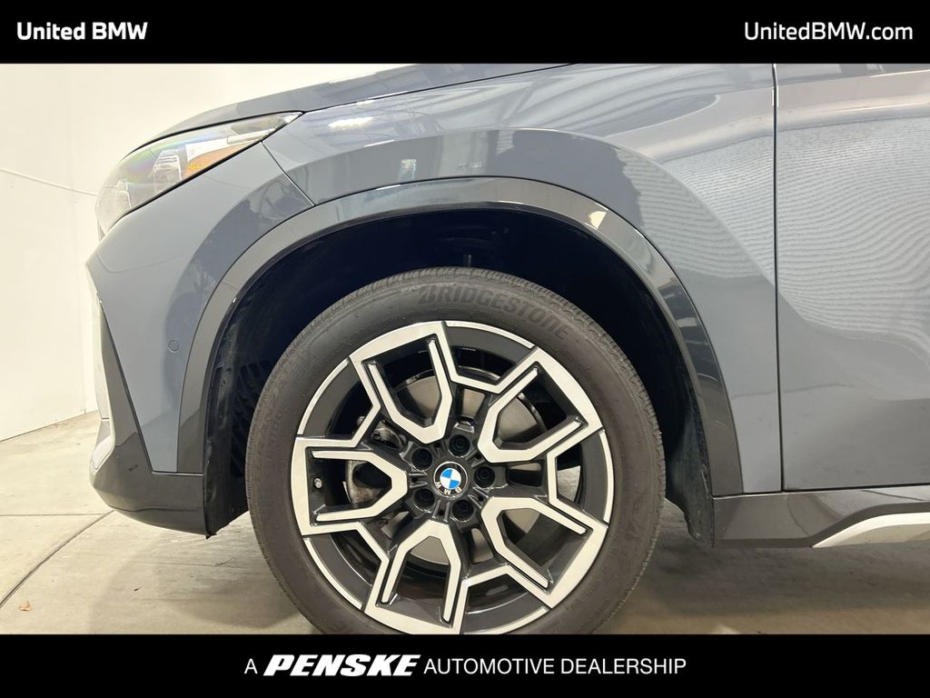 Thumbnail: 2025 BMW X1 - 10