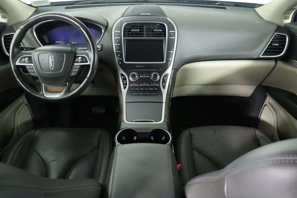 2019 Lincoln Nautilus Select 13