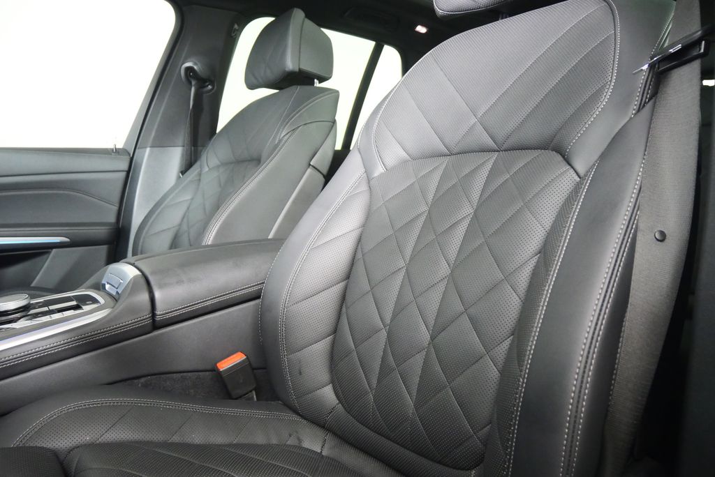 Thumbnail: 2025 BMW X5 - 9
