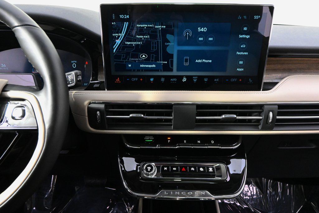 New 2026 White Lincoln Reserve image 25