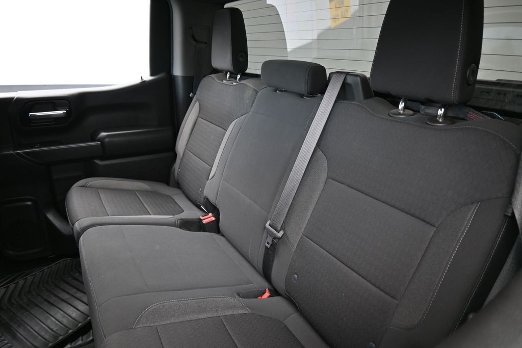 Used 2022 Summit White Chevrolet Custom image 35