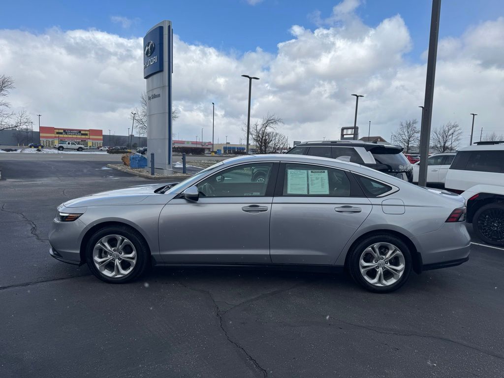 Used 2024 Silver Honda LX image 4