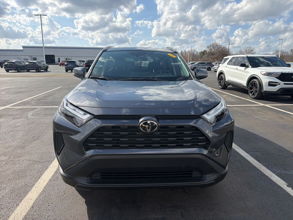 Thumbnail: 2025 Toyota RAV4 - 5