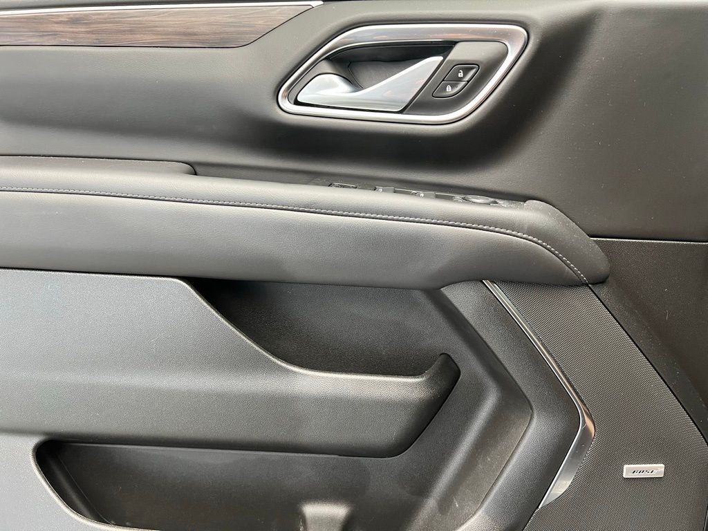 Thumbnail: 2022 Chevrolet Tahoe - 25