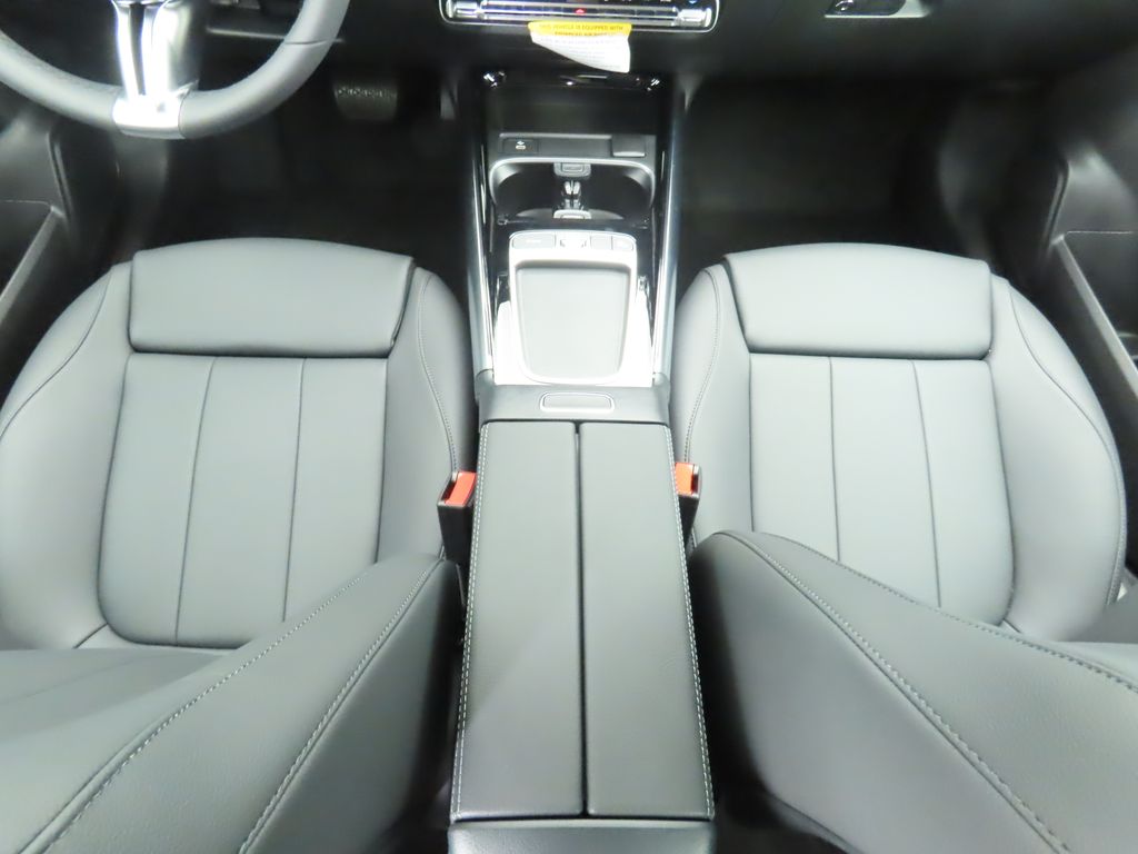 2025 Mercedes-Benz GLA 250 17