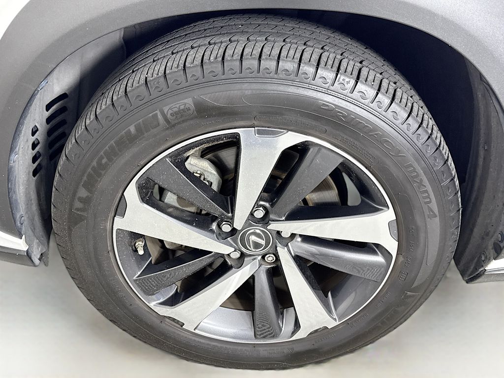 2019 Lexus NX 300 32