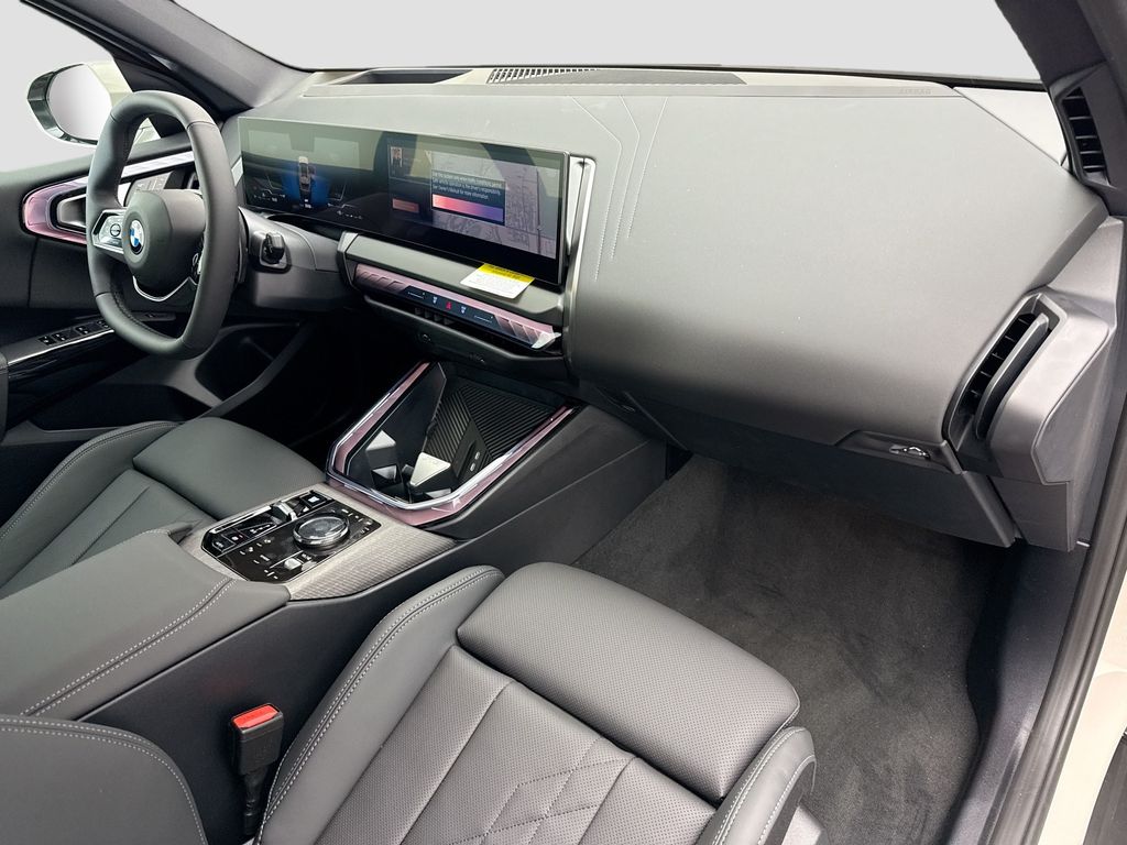 Thumbnail: 2026 BMW X3 - 16