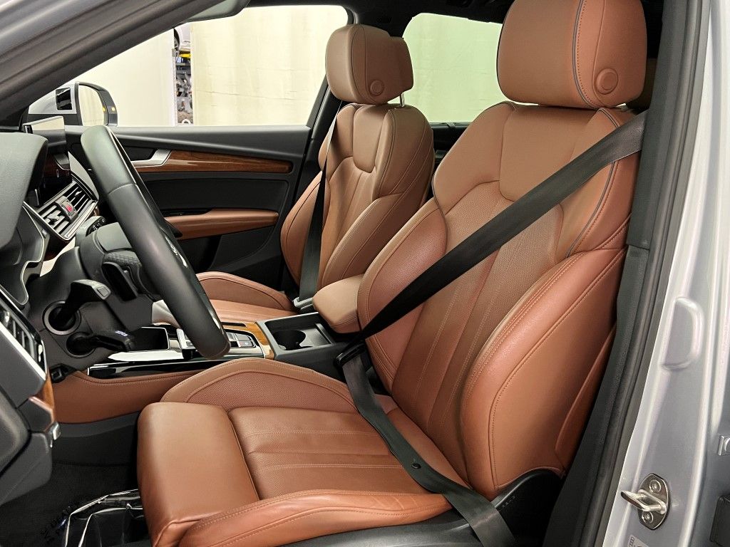 Thumbnail: 2023 Audi Q5 - 25