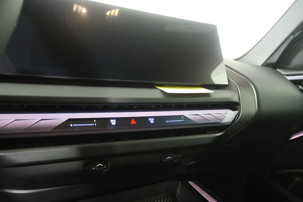 Thumbnail: 2026 BMW X3 - 20