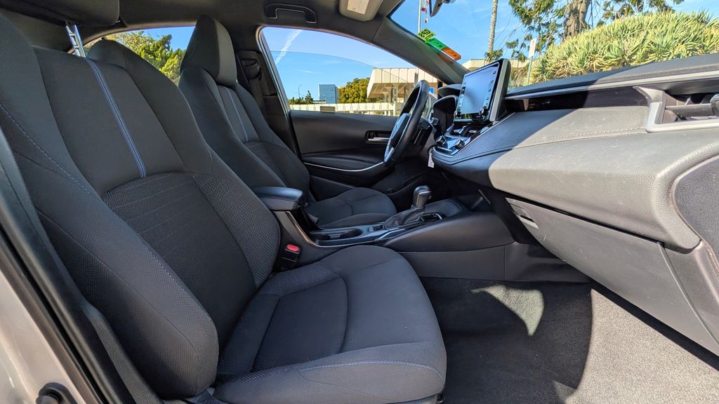 Used 2021 Toyota Corolla SE 4D Sedan