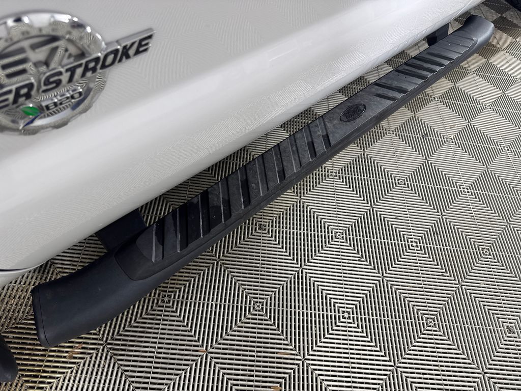 2012 Oxford White Ford Super Duty F-250 SRW XL 4X4 Truck