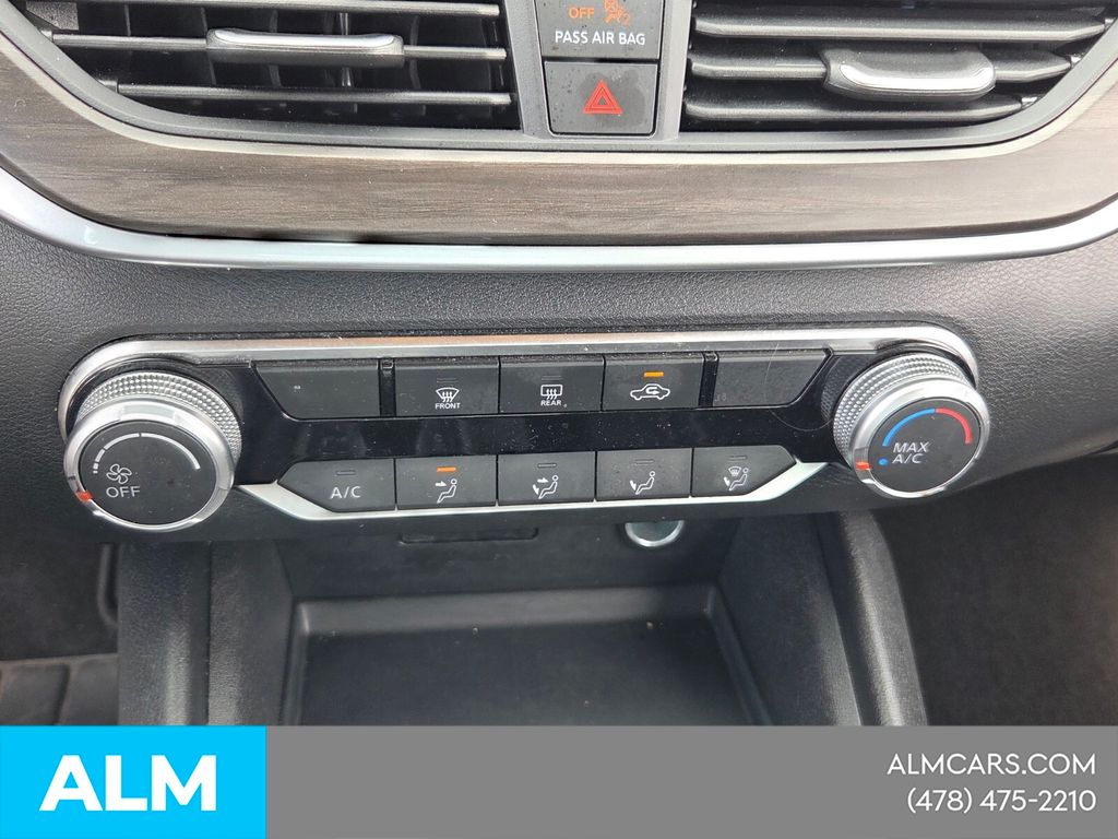 Used 2025 Gray Nissan 2.5 SV image 22