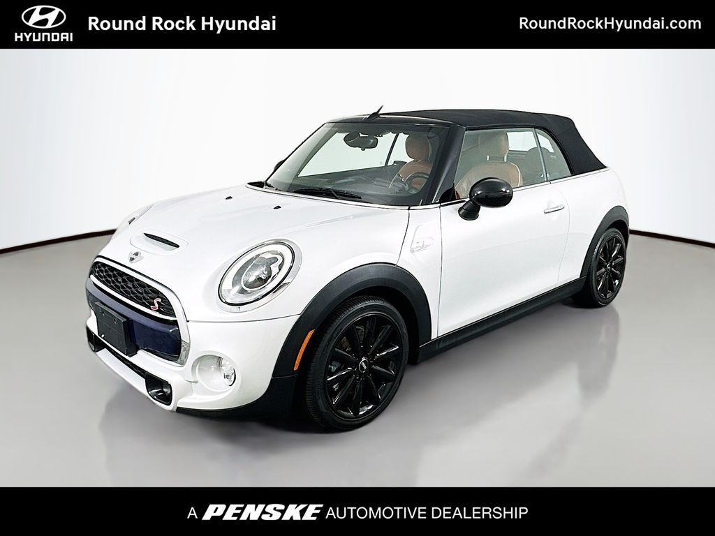 2017 MINI Cooper Base -
                Round Rock, TX