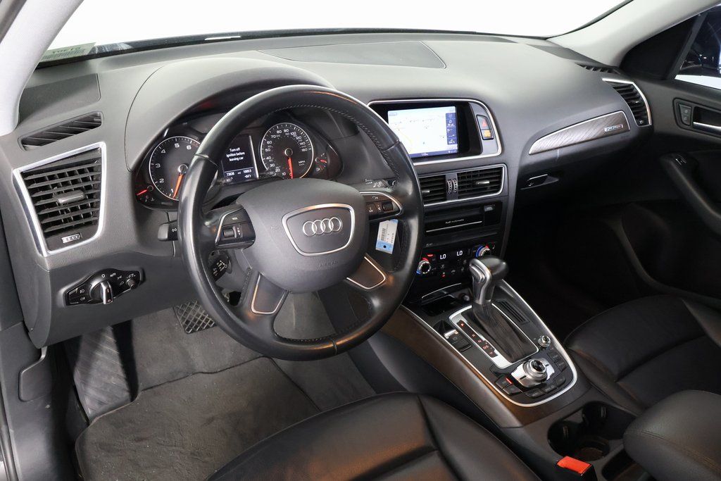 Thumbnail: 2016 Audi Q5 - 7