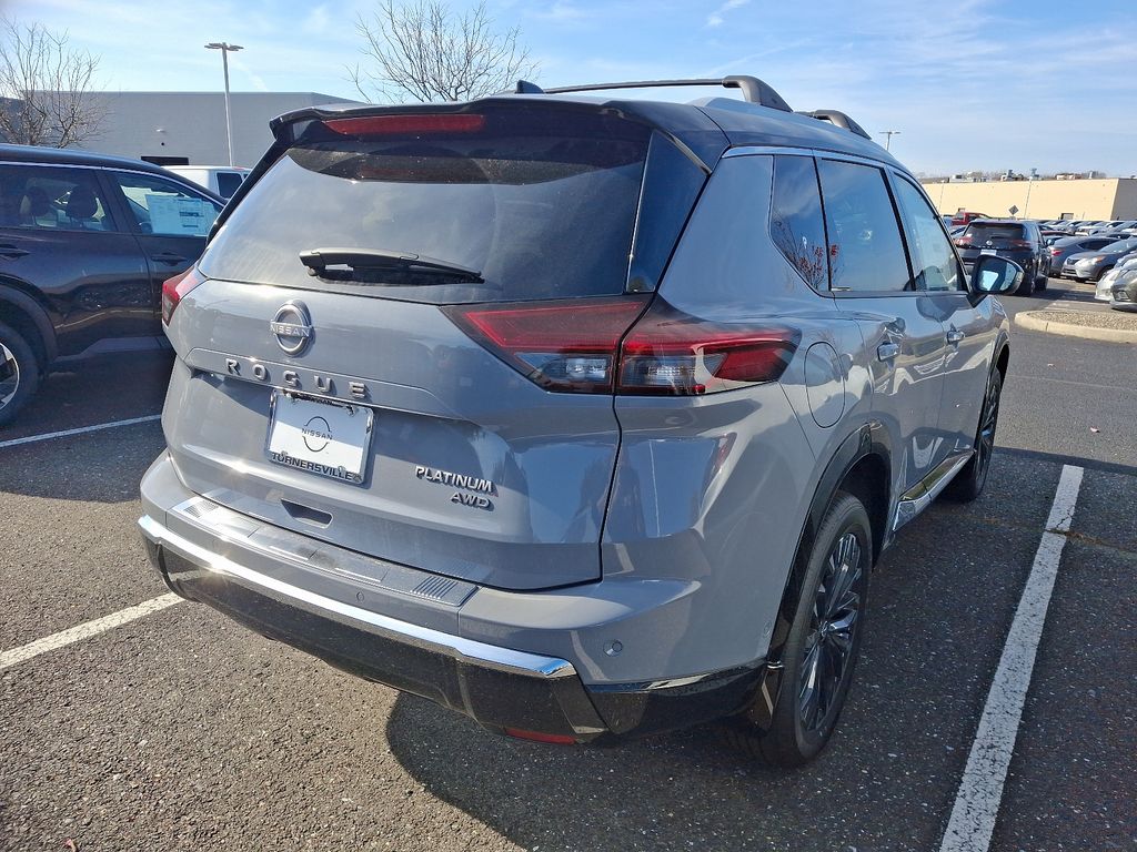 2025 Nissan Rogue Platinum 4