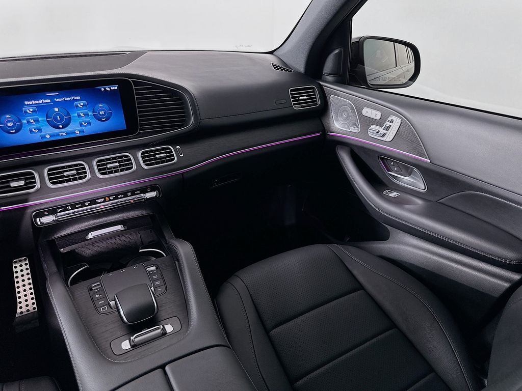 Thumbnail: 2025 Mercedes-Benz GLS - 24