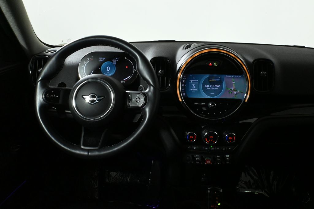 2022 MINI Cooper Countryman Signature 4