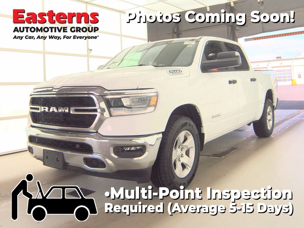 2023 RAM 1500 Big Horn/Lone Star 4x4 Crew Cab 5'7's photo