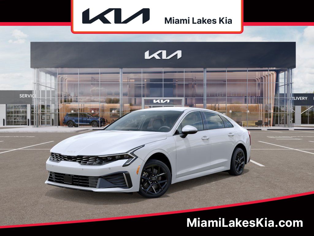 2025 Kia K5 LXS's photo