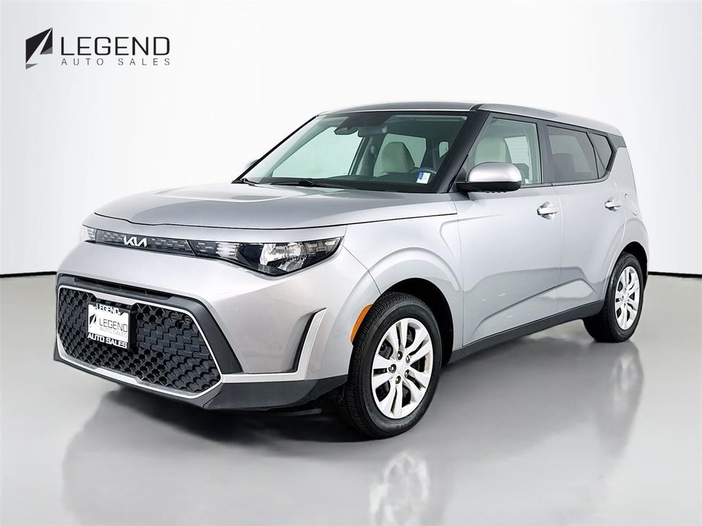 2023 Kia Soul 2.0L LX IVT's photo