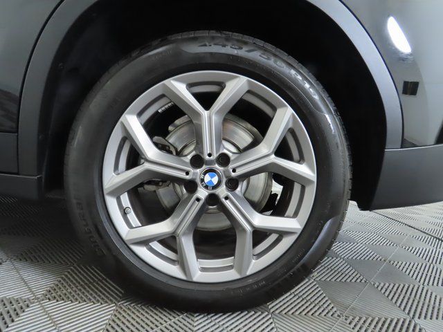 Thumbnail: 2022 BMW X3 - 32