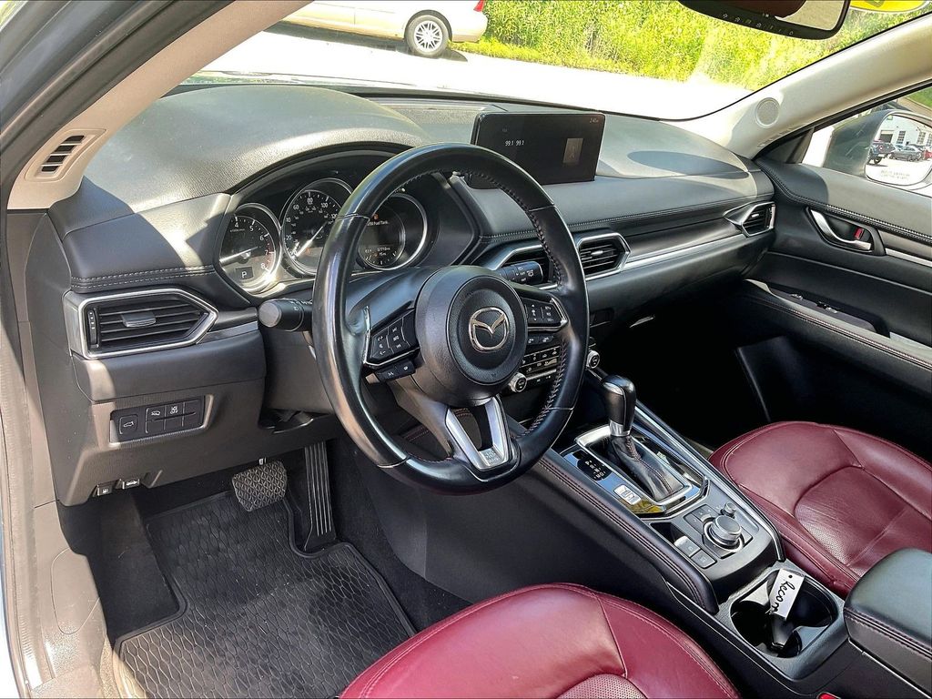 2022 Mazda CX-5 — photo 8