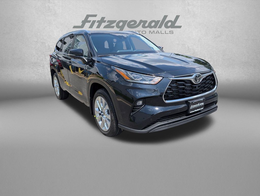 Midnight Black Metallic 2026 Toyota Highlander SUV / Crossover All-Wheel Drive 8-Speed Automatic