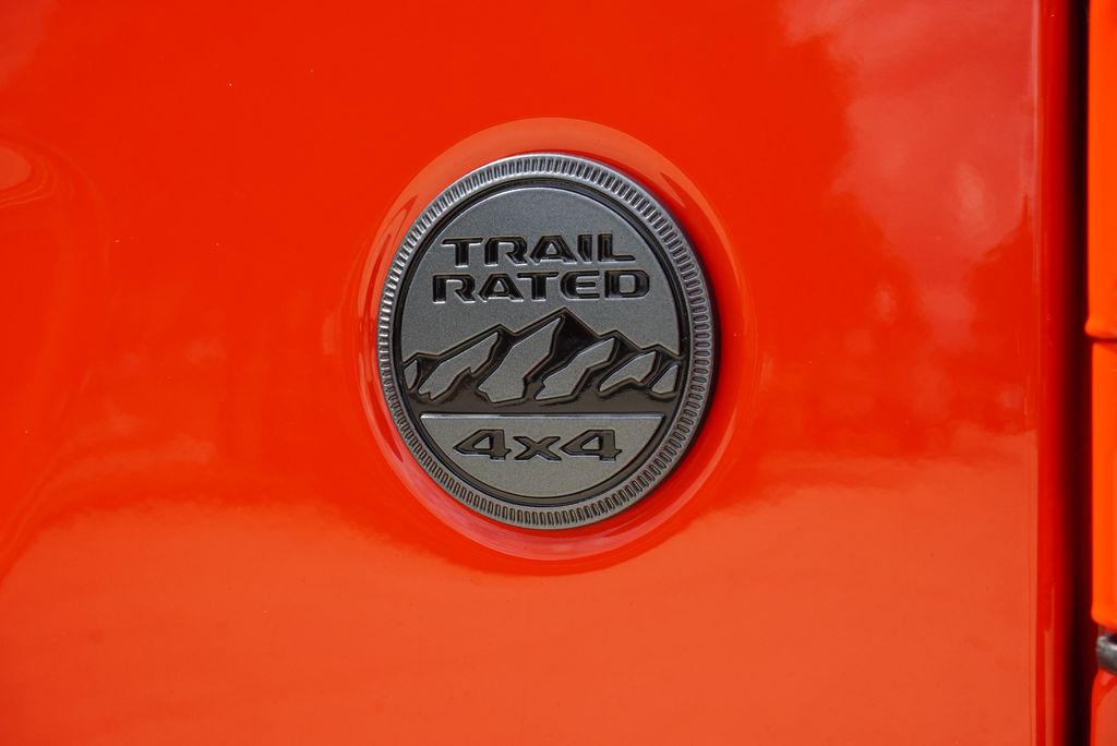 Used Car 2025 Jeep Gladiator  Sport S For Sale Under $40,000 In Weatherford, Texas