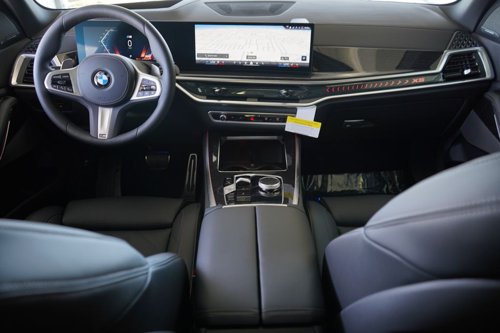 Thumbnail: 2026 BMW X5 - 13