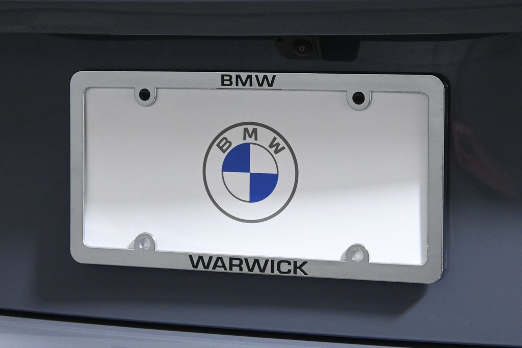 Thumbnail: 2026 BMW M5 - 14